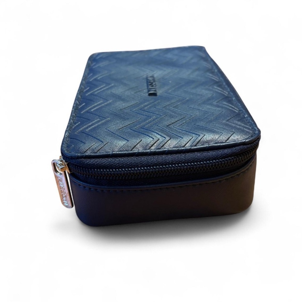 Missoni Delta Structured Cosmetic Case Zip Closure Navy Blue Chevron - Picture 4 of 6
